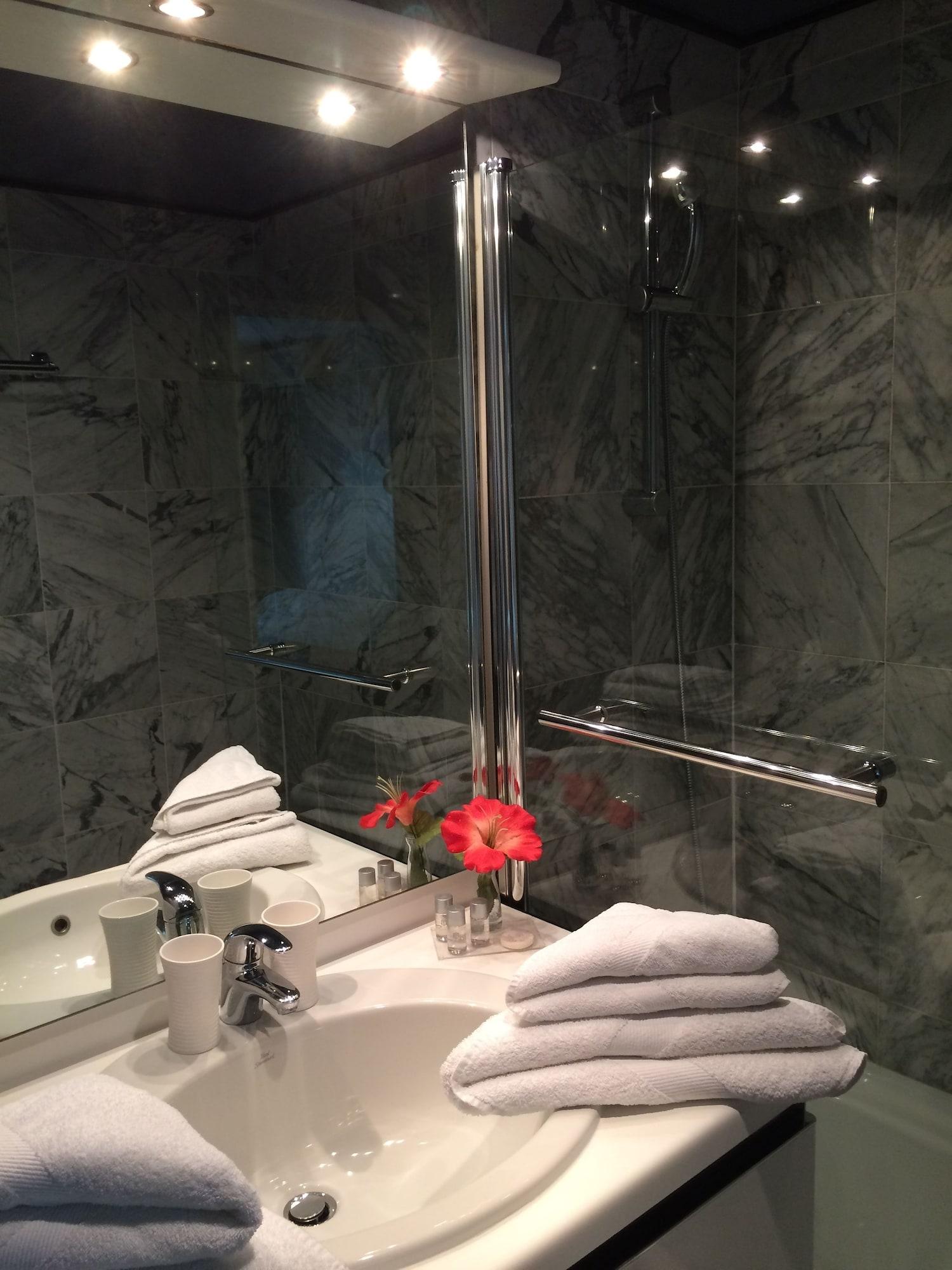 Hotel Le Festival Cannes Luaran gambar